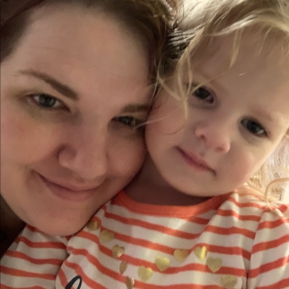 Meet your Posher, Foxy Joyce - Picture 1 of 7